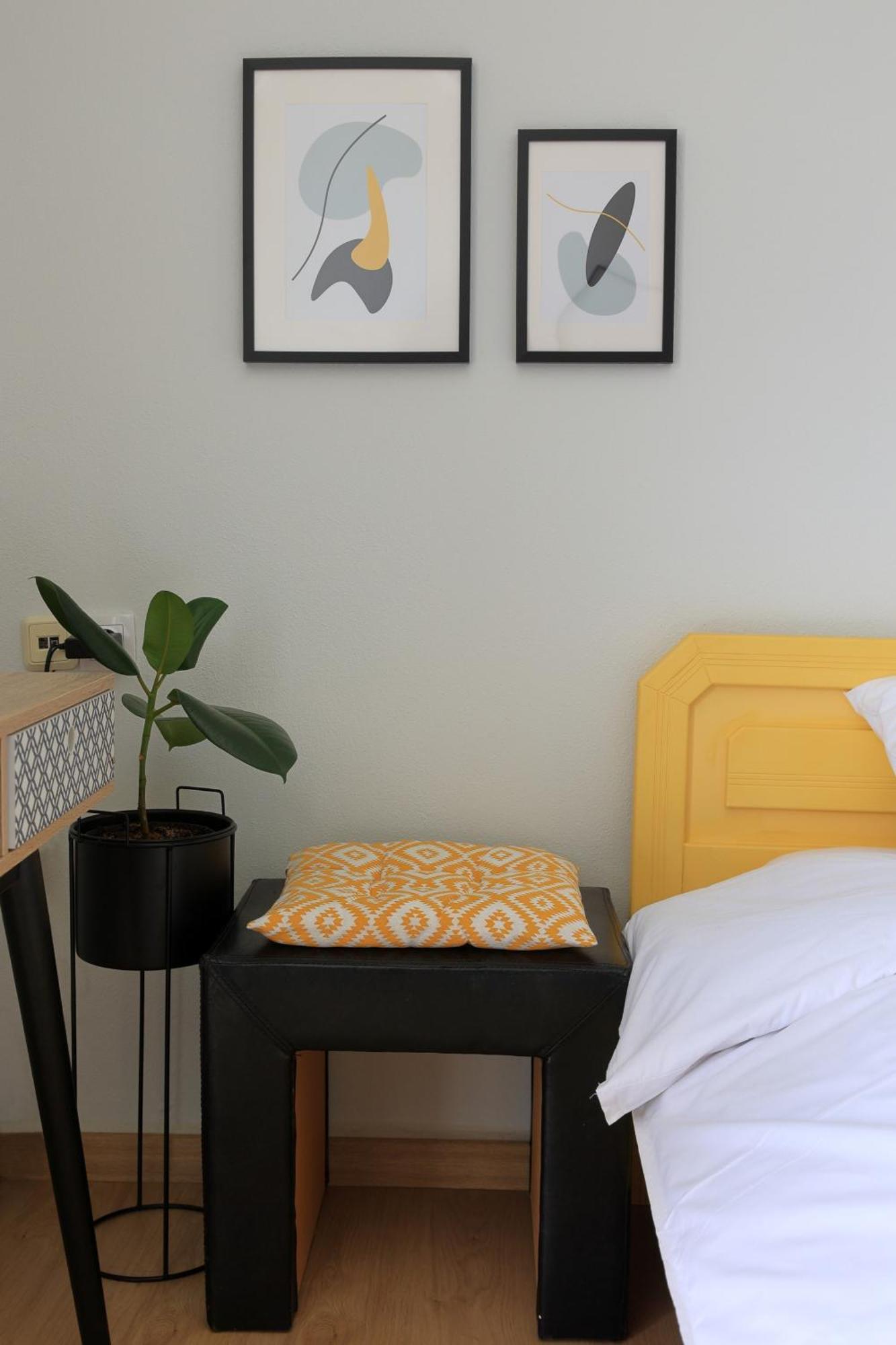 Renaissance City Apartment "By Checkin" Heraklion  Bagian luar foto