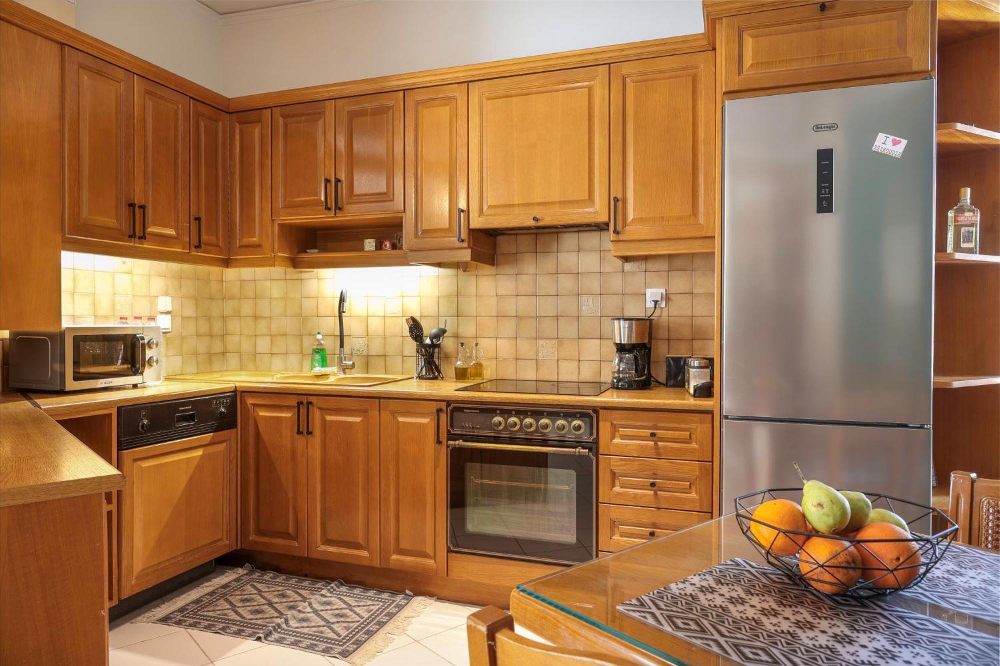 Renaissance City Apartment "By Checkin" Heraklion  Bagian luar foto