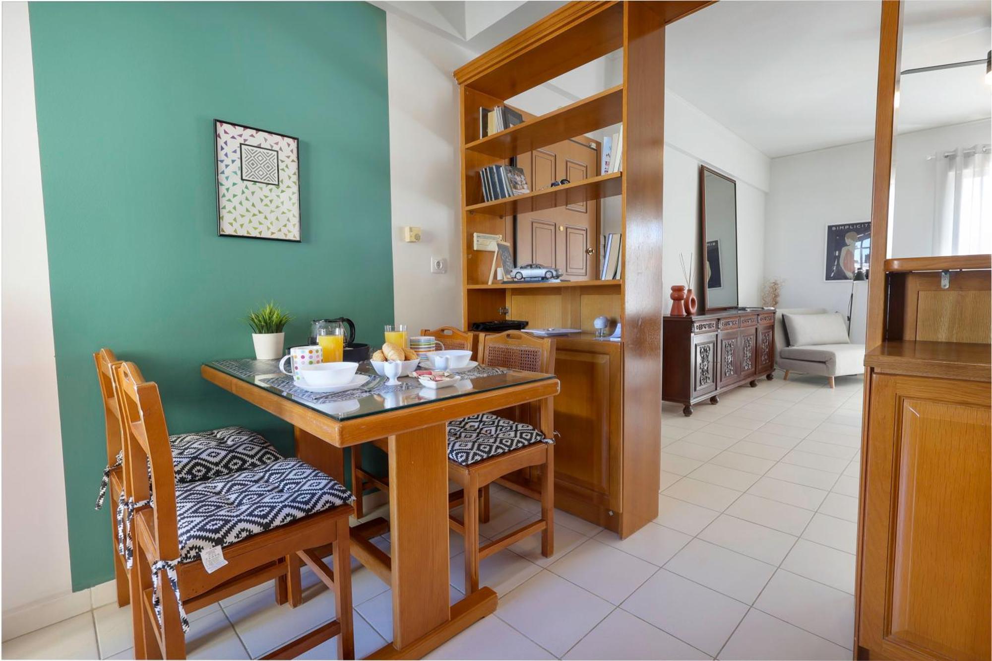 Renaissance City Apartment "By Checkin" Heraklion  Bagian luar foto