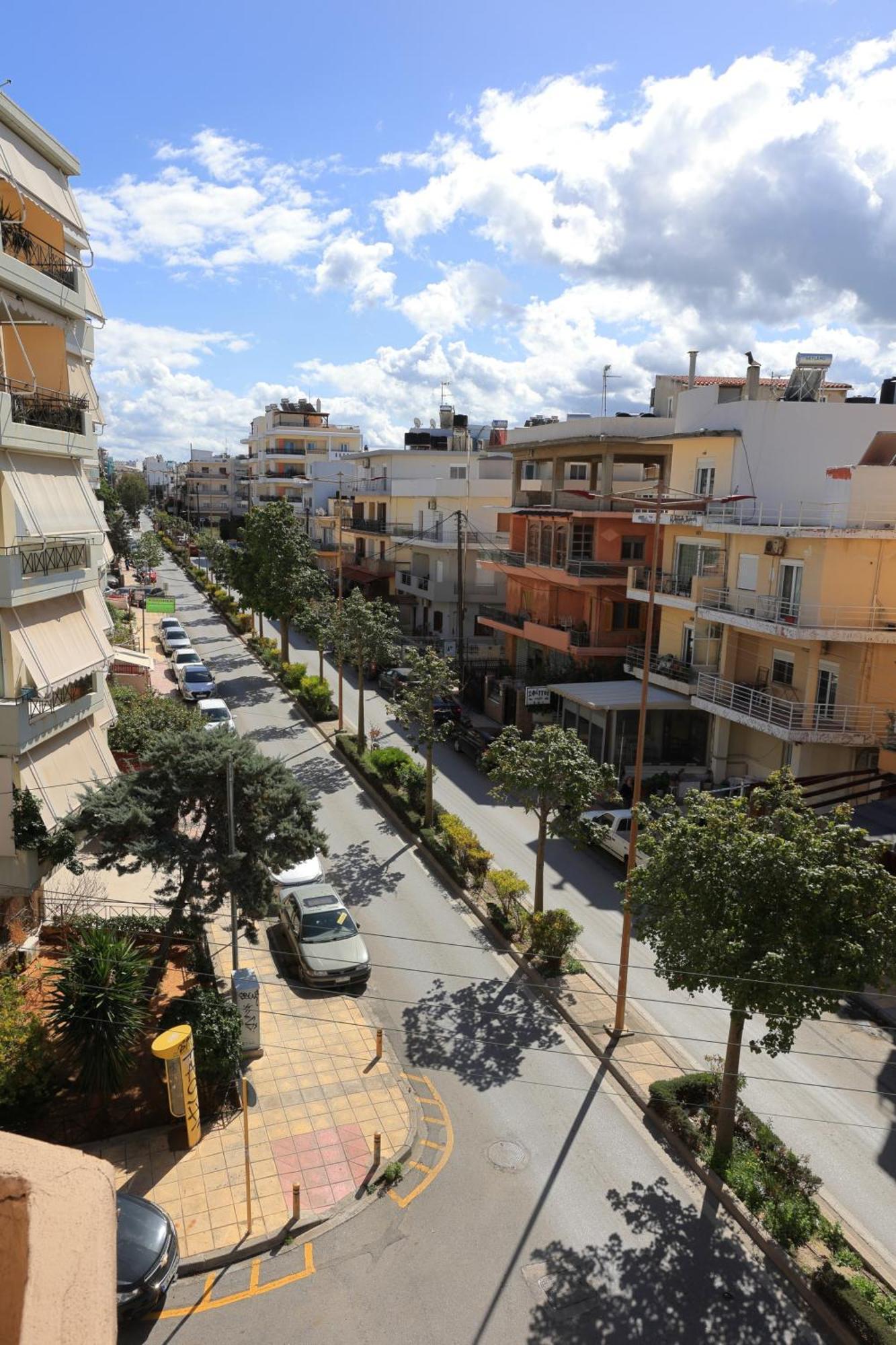 Renaissance City Apartment "By Checkin" Heraklion  Bagian luar foto